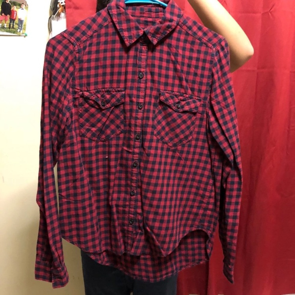 Women's Plaid Button Up